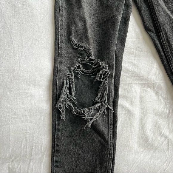 Top Shop Mom Jeans - Picture 3 of 5